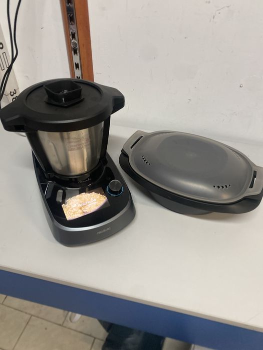 Mombi cecotec robot kuchenny z przepisami