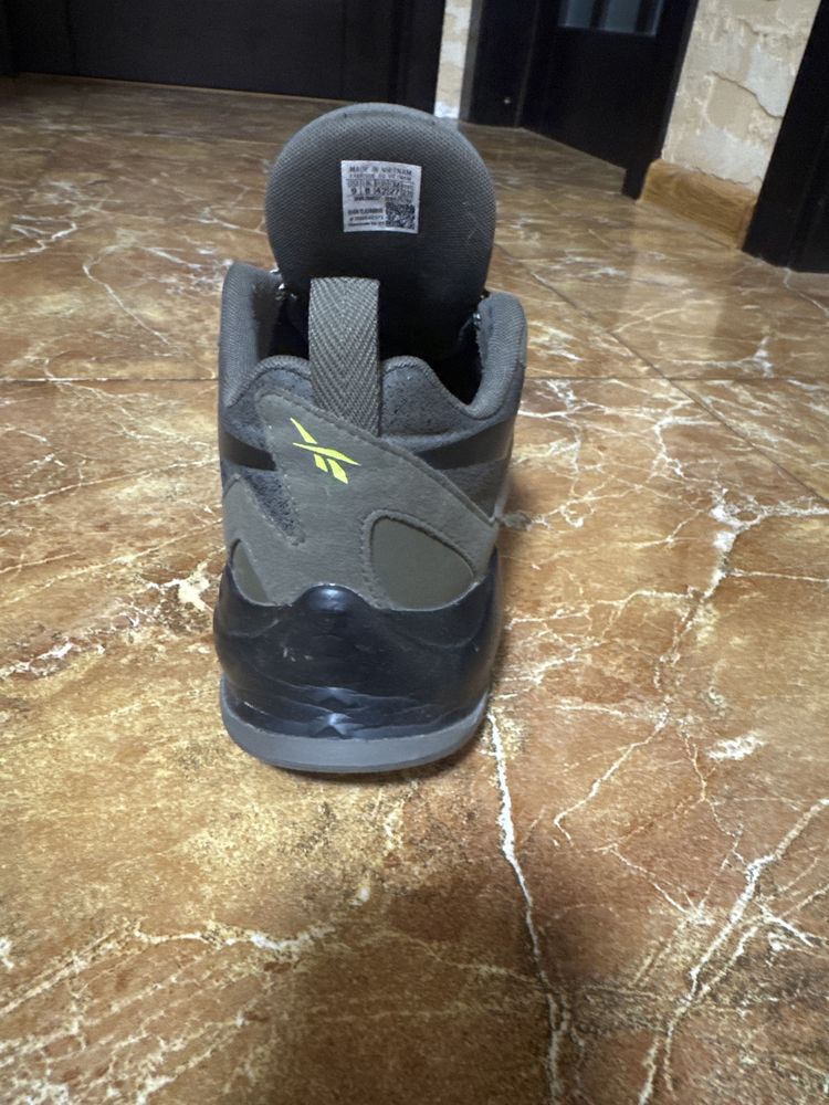 Спортивні кросівки Reebok