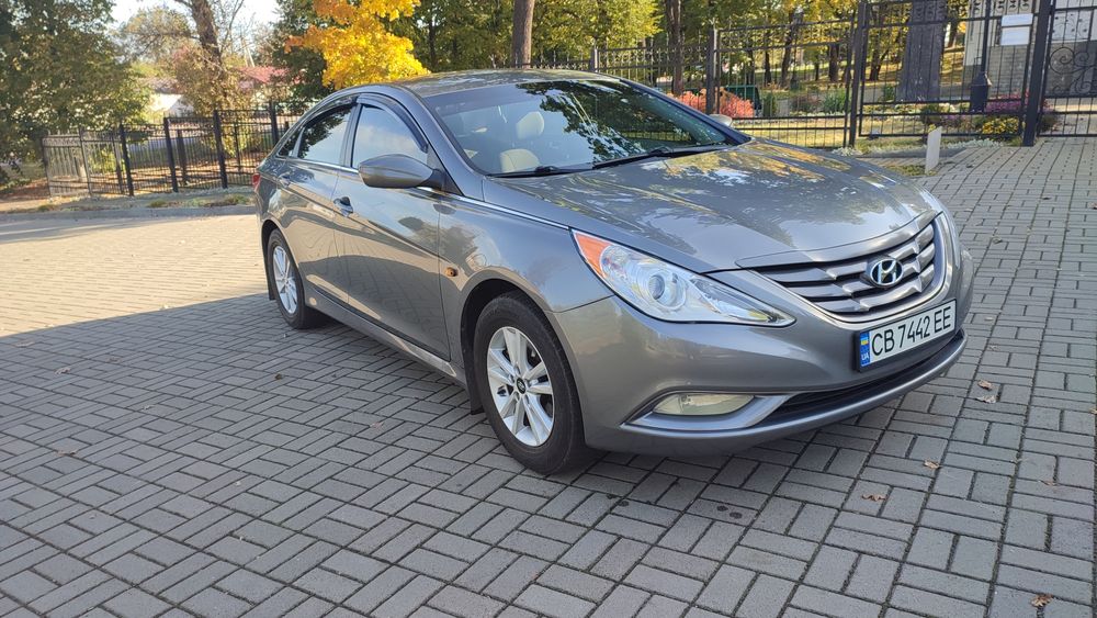 Hyundai Sonata YF