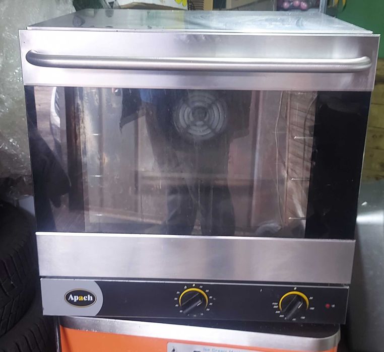 Конвекційна піч AD44M Apach