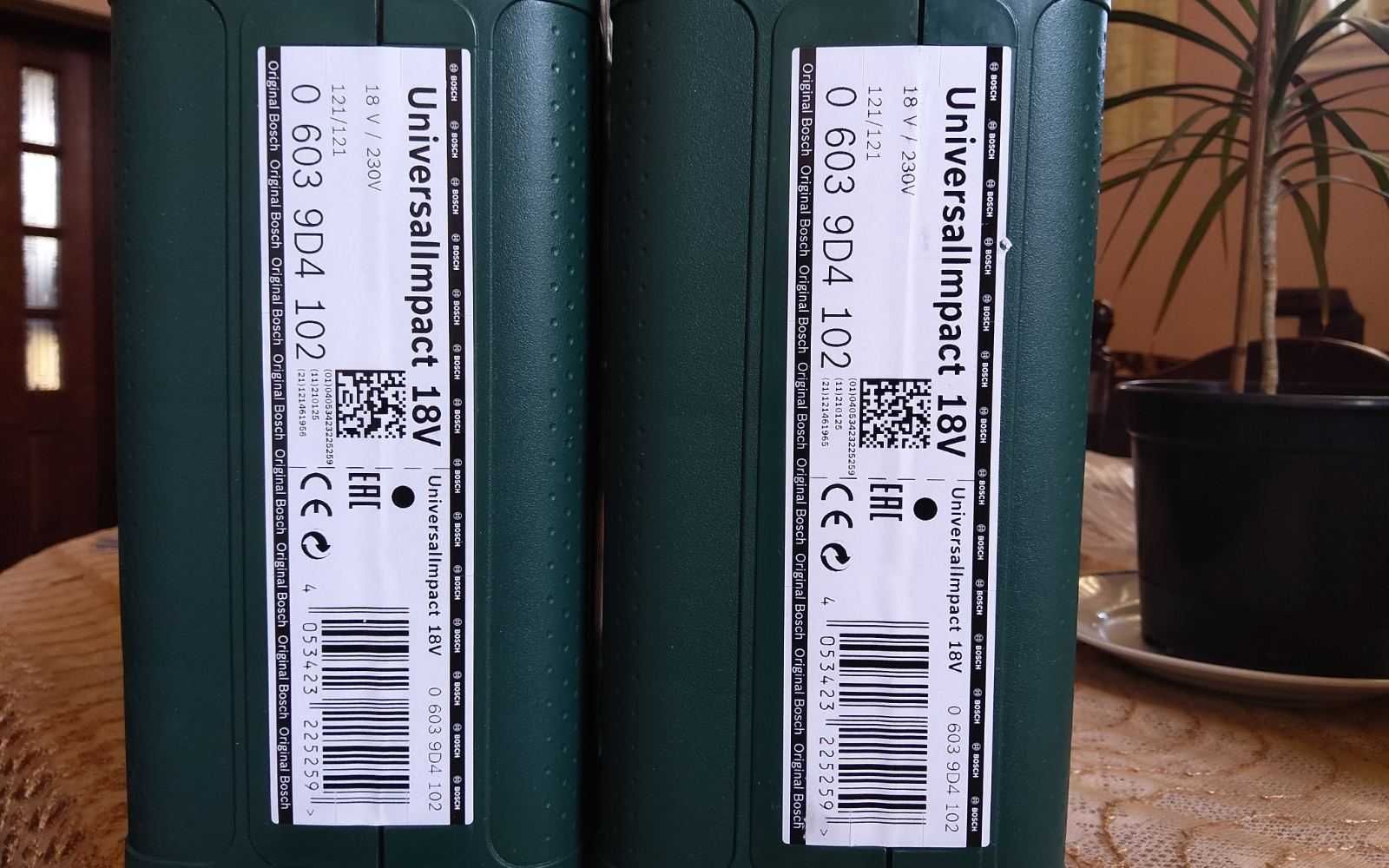 Ударный шуруповерт Bosch UniversalImpact 18 V