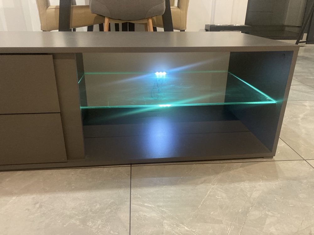 Szafka RTV BRW z oswietleniem led