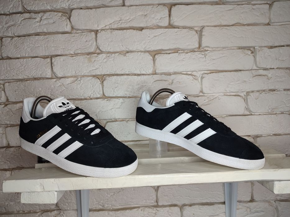 Adidas Gazelle кросівки жіночі оригінальні Англія 25.5см