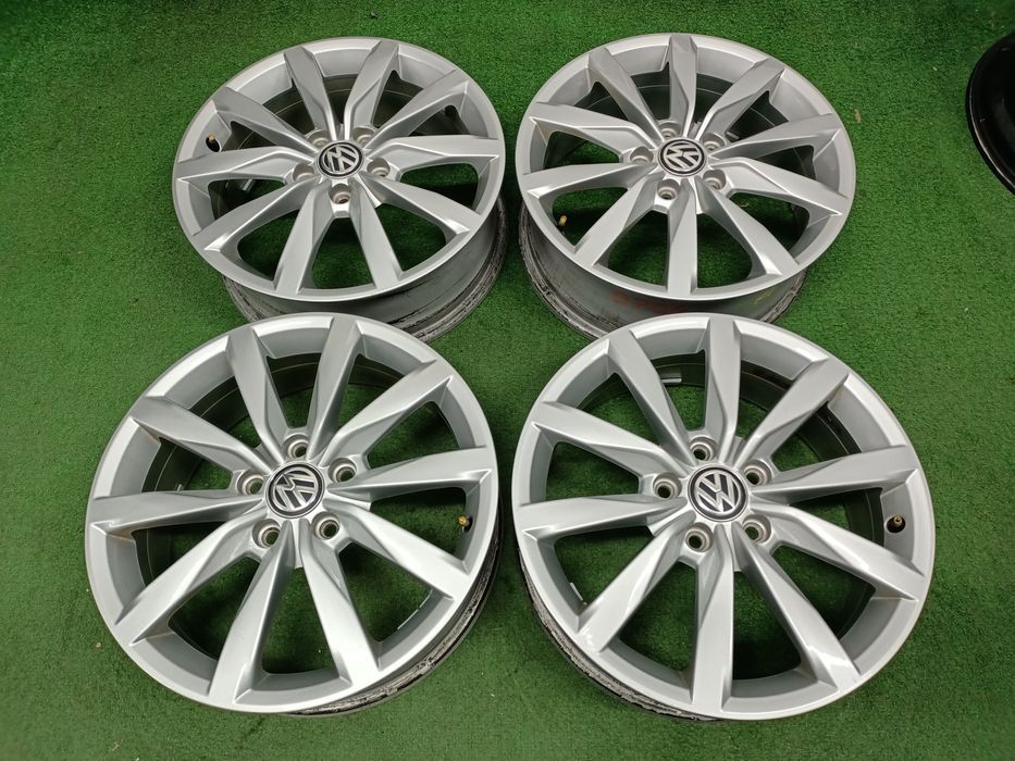 17" felgi 5x112 et48 Oryginalne VW Golf 7 6 5 Touran Dijon R-line