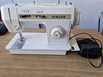Машинка  швейна Singer 2602 C