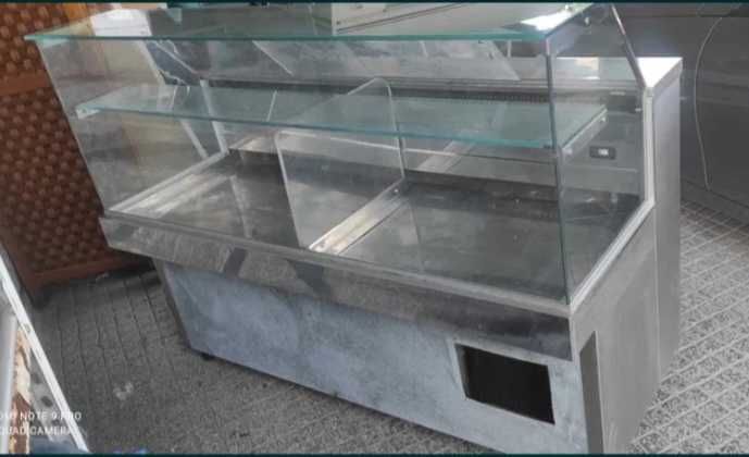 Vitrine frigorífico em inox