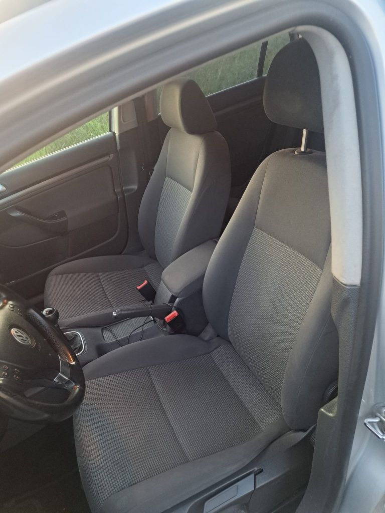 VW GOLF V 1.9 TDI 2009R