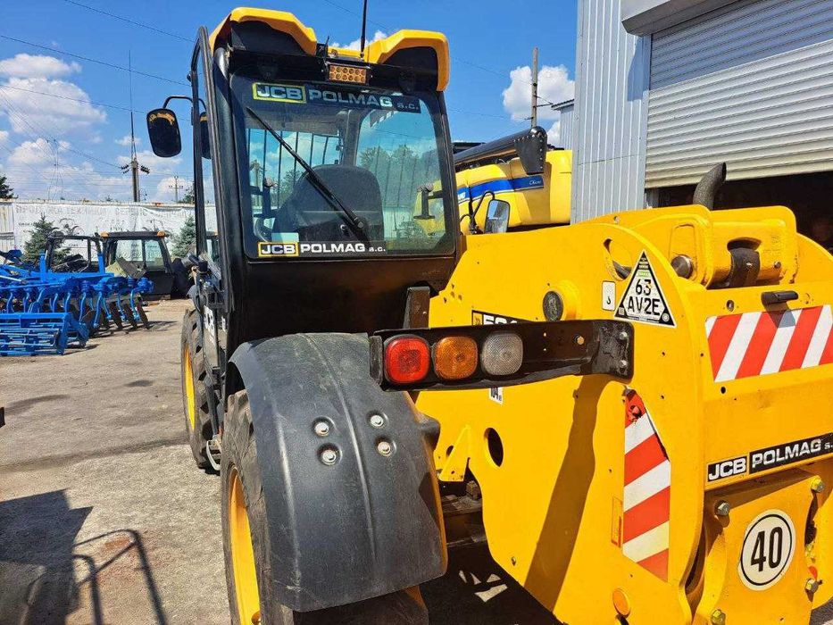 Телескопічний навантажувач JCB 531-70
