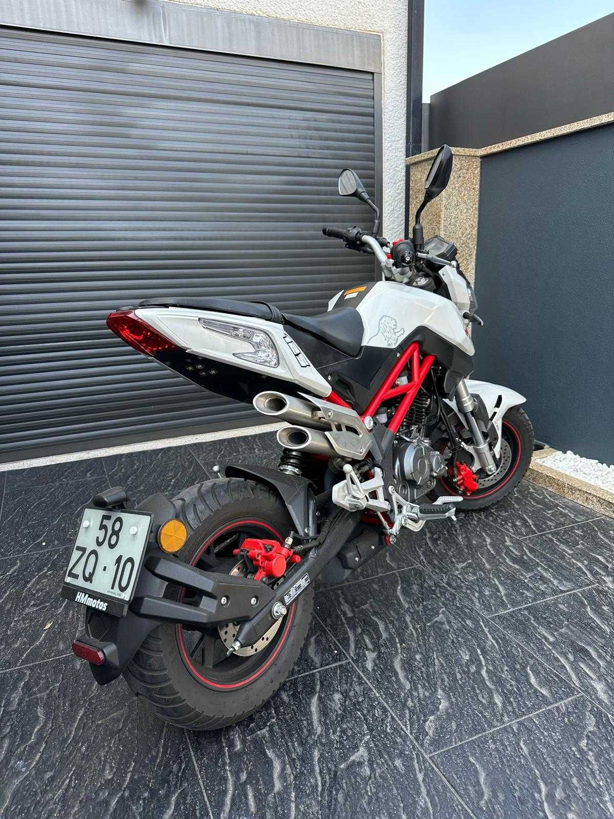 Benelli TNT 125 cc 2020