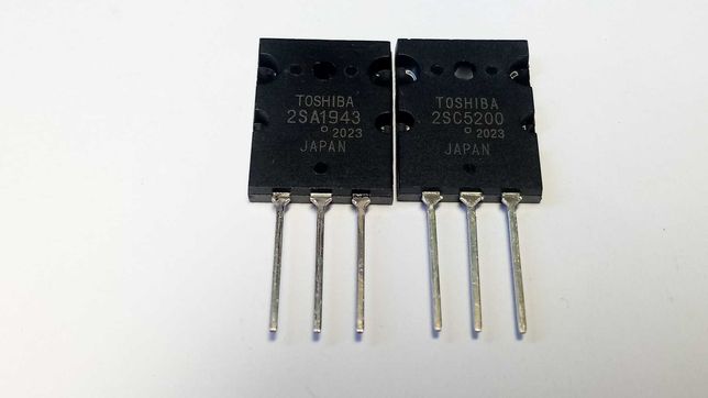 Біполярні транзистори  2SA1943 2SC5200.