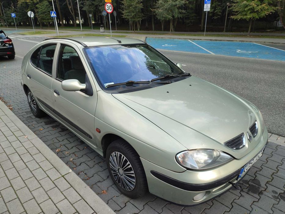 Renault Megane 1.4 16v