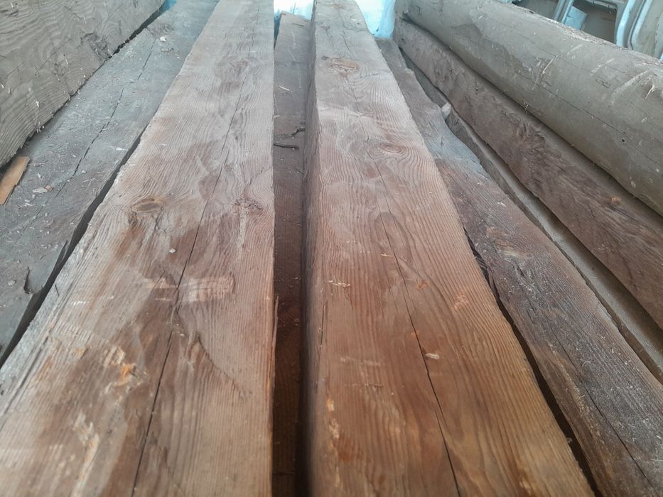 Балки для каміну , фальш балки , колони , паруючі полички з амб. дерев