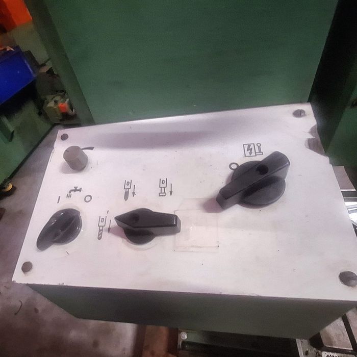 Wiertarka/gwinciarka/frezarka/ słupowa WMW Heckert BS 20\MK3