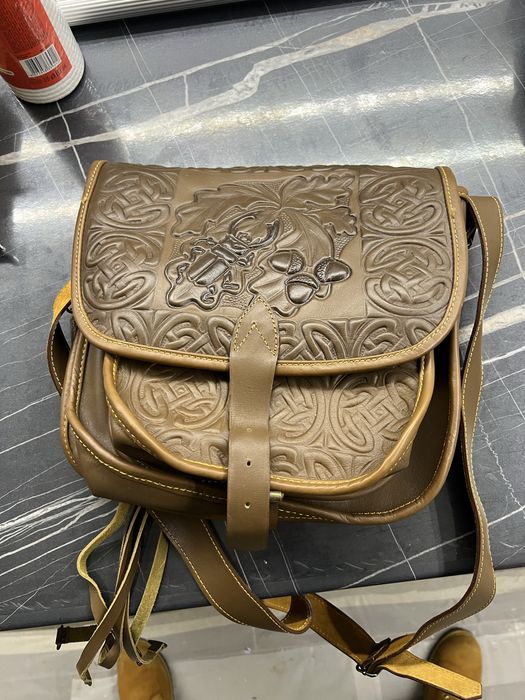 Продам шкіряну сумку для охоти