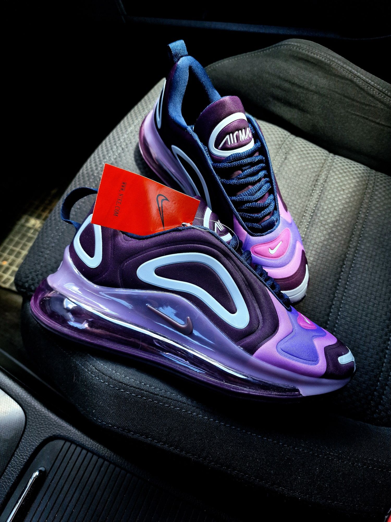 Жіночі кросівки Nike air max 720 / Найк аір мах 720