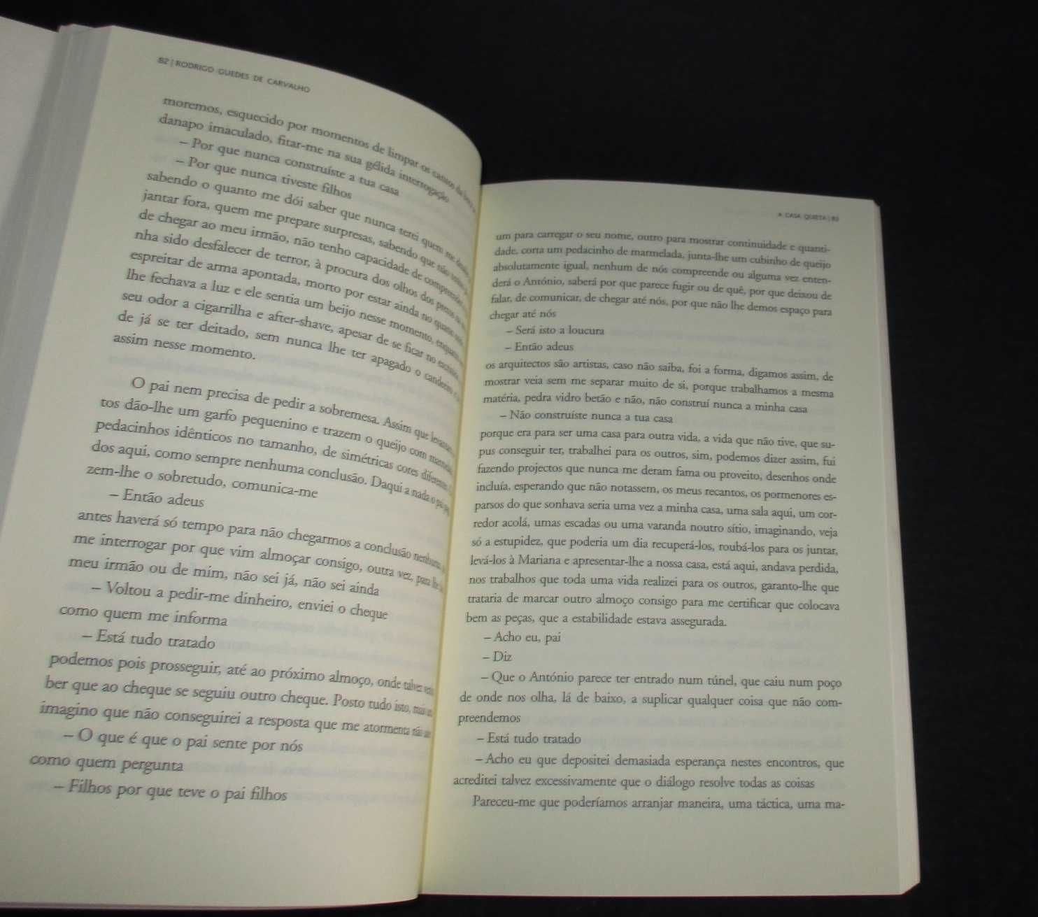 Livro A Casa Quieta Rodrigo Guedes de Carvalho