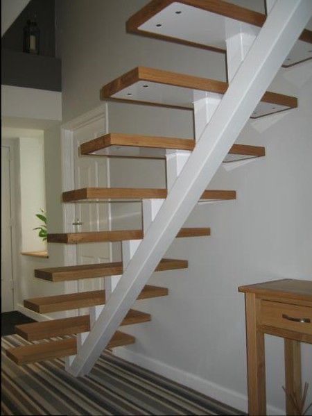 Металлические лестницы, кованные. Изготовление на заказ в Одессе под к