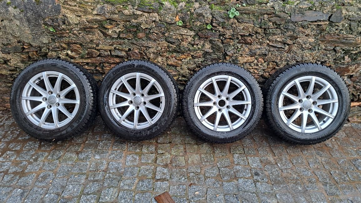 Jantes 16 5×112 Audi VW Seat Skoda Mercedes com pneus 205/55R16.
Possí