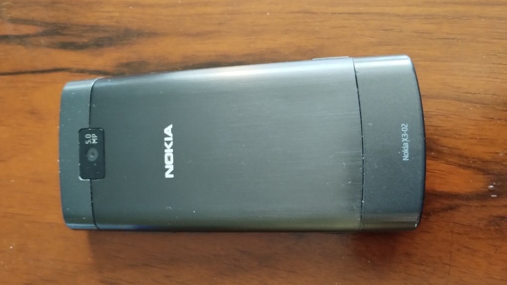 Nokia X3 - 02 pudełko ładowarka sprawny