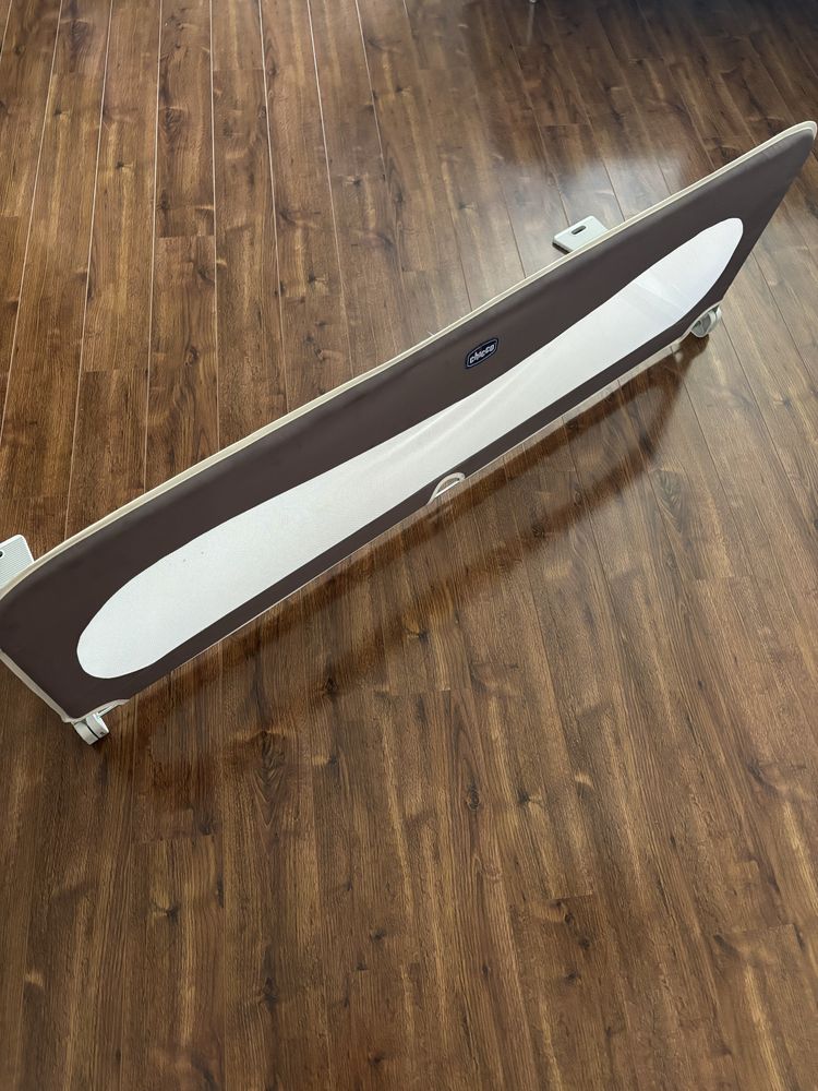 Barreira Chicco rebativel para cama