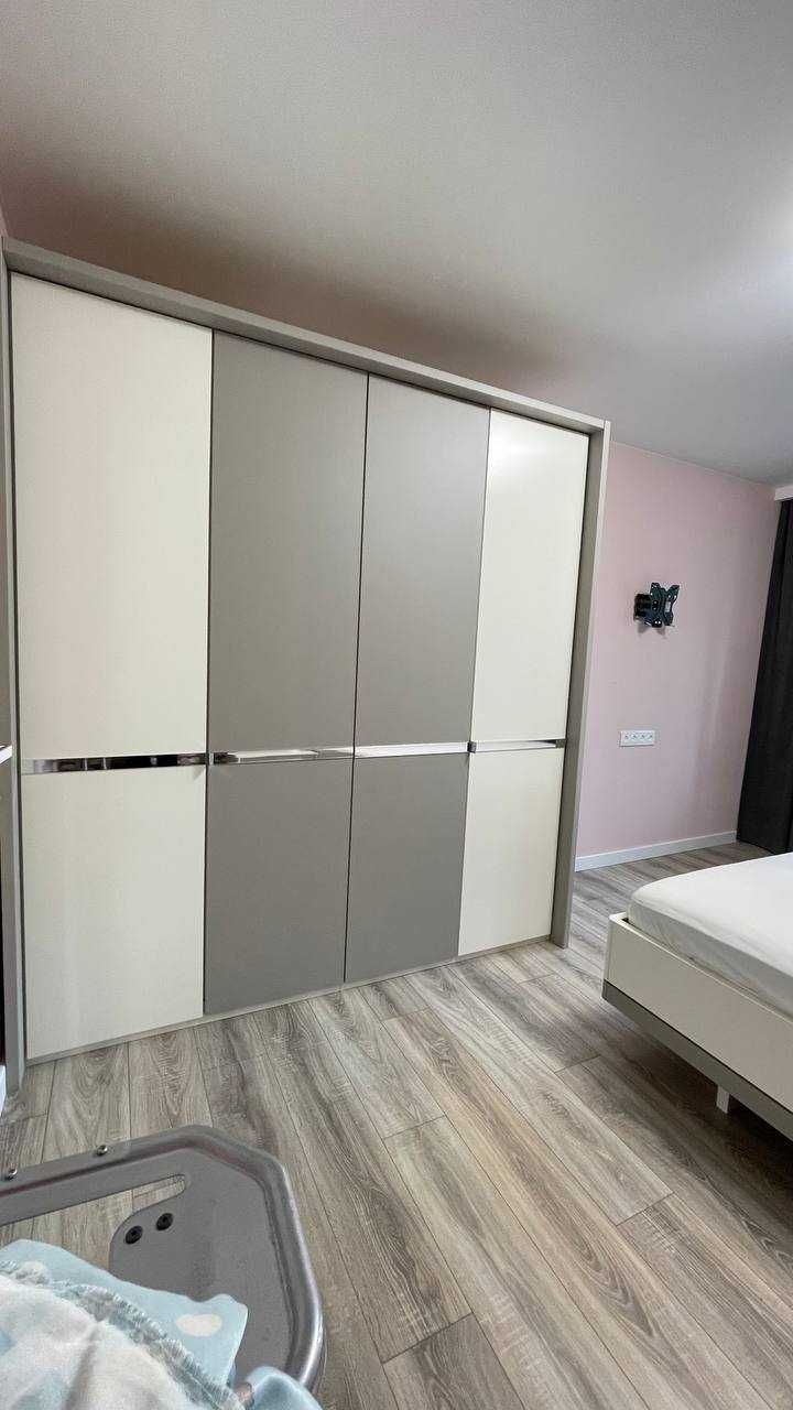 Продаж 2-кімнатної квартири на пр. Миру