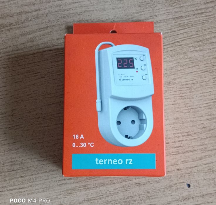 Терморегулятор Terneo rz для інфрачервоних панелей з таймером