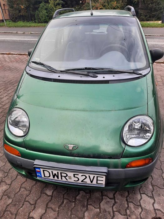 Doskonałe auto do nauki jazdy dla początkujących kierowców.