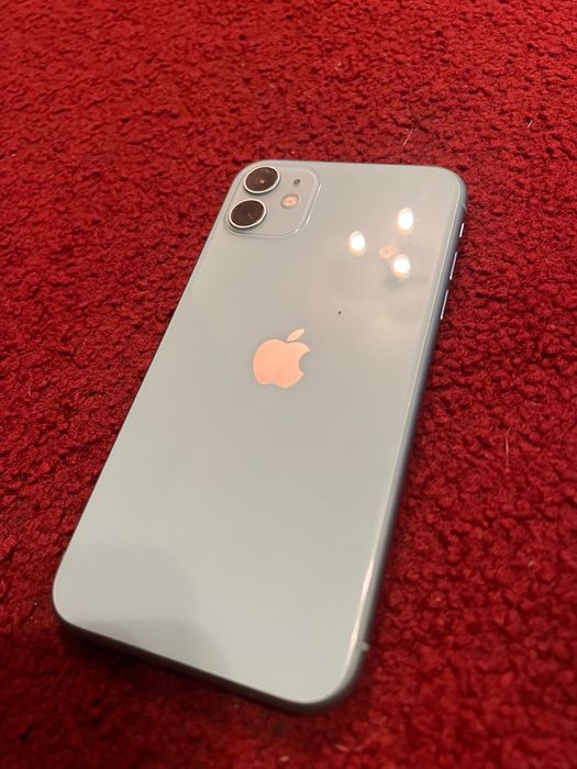 iPhone 11 como novo