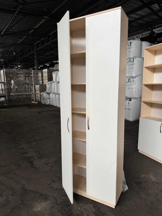 Офисная мебель в отличном состоянии