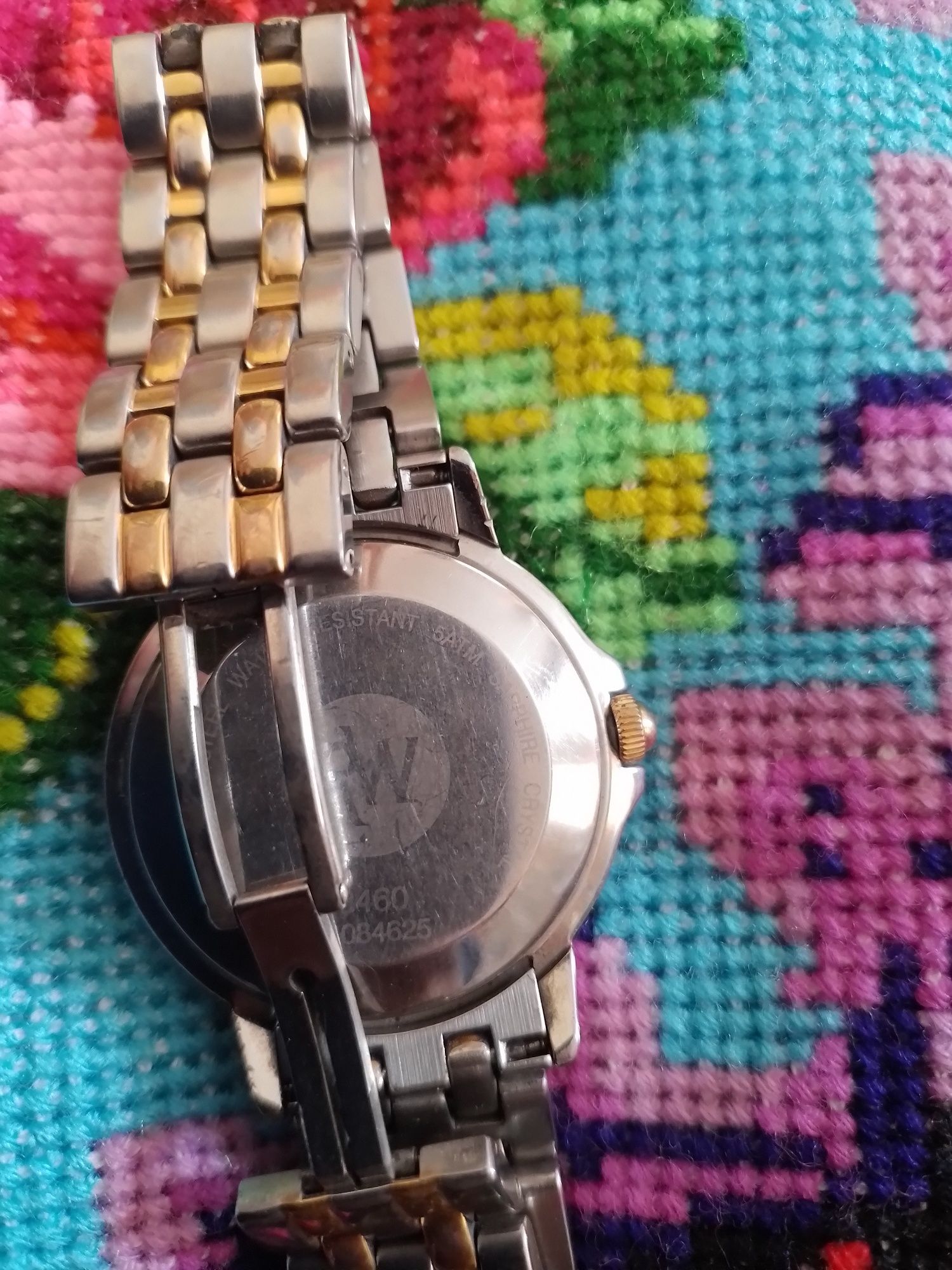 Продаю швейцарськиє  часи RAYMOND WEIL
