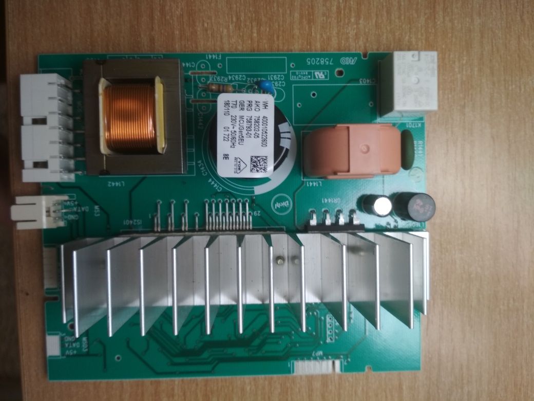 Модуль плата пральна стиральная машина Whirlpool TDLR 65230 AKO758205