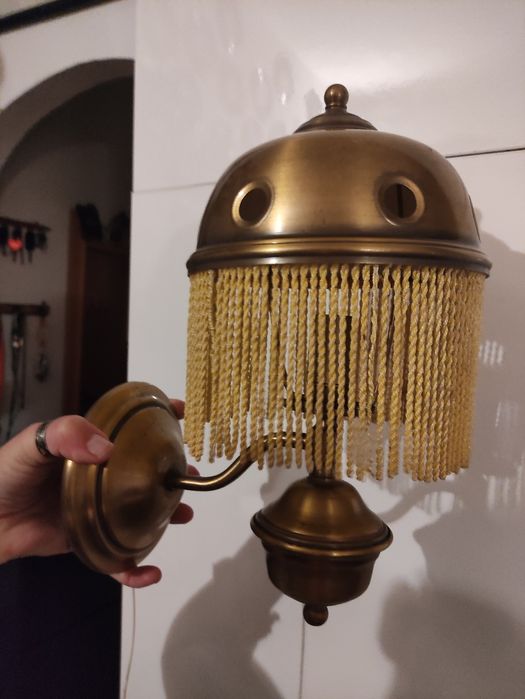 Stary kinkiet , żyrandol z frędzlami, prawdopodobnie mosiądz,vintage