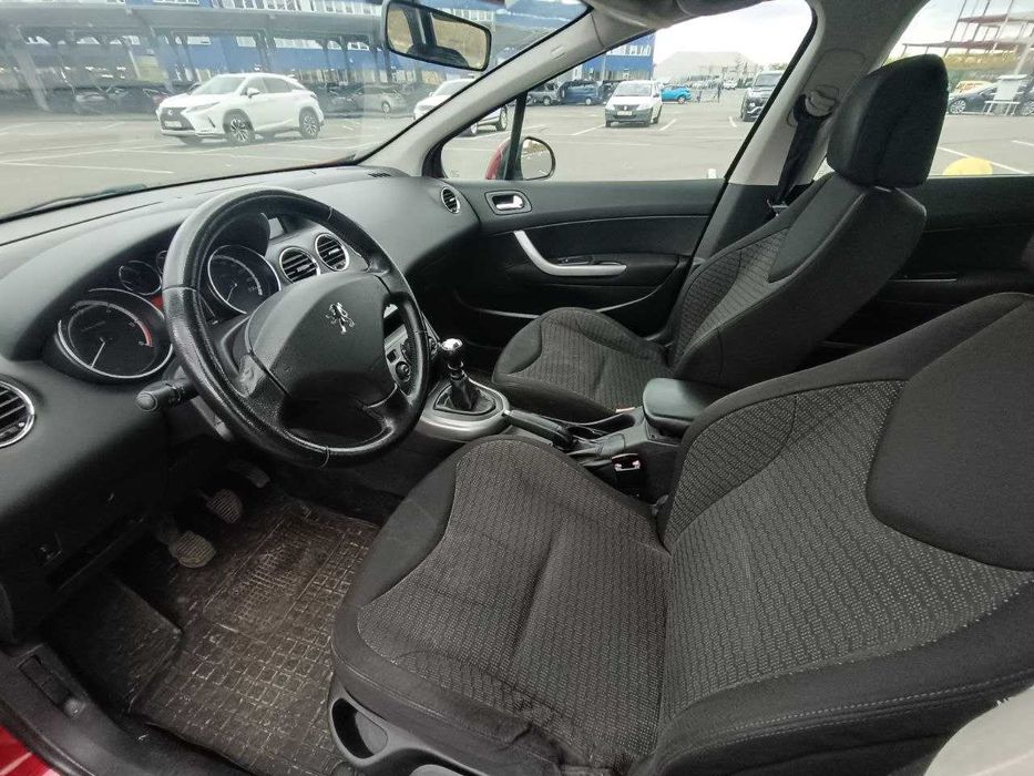 Продам Peugeot 308 2008 року