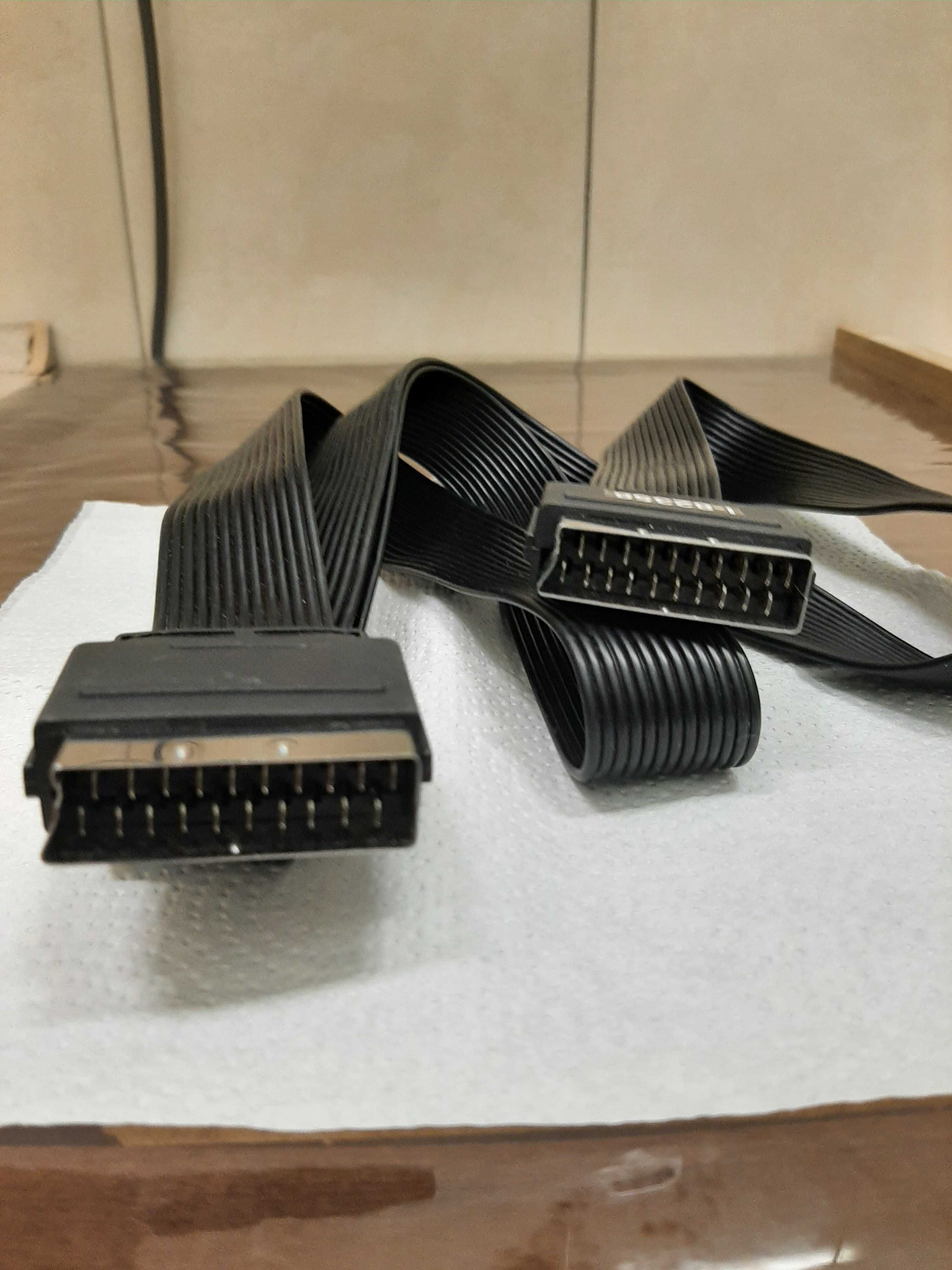 Kabel EURO (Scart)- EURO (Scart) - płaski, 1,5m.