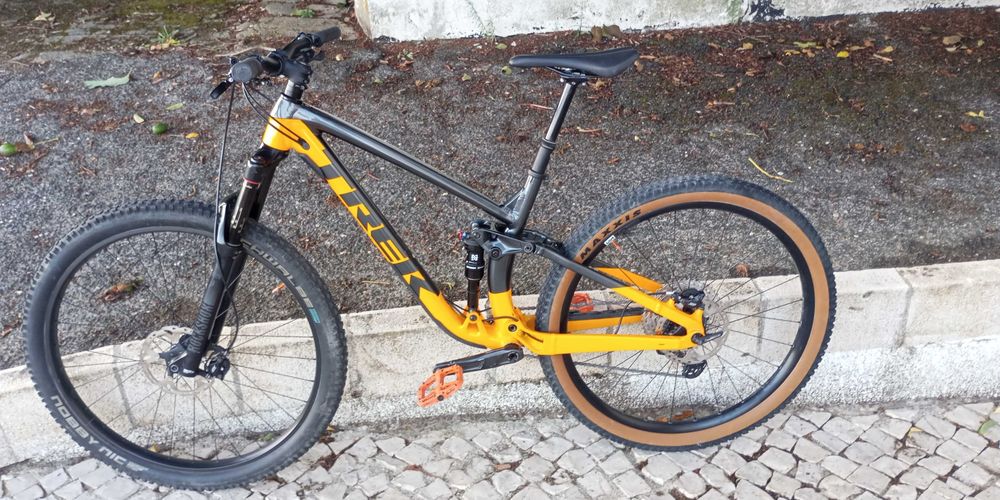 Bicicleta Trek fuel ex 5 roda 29