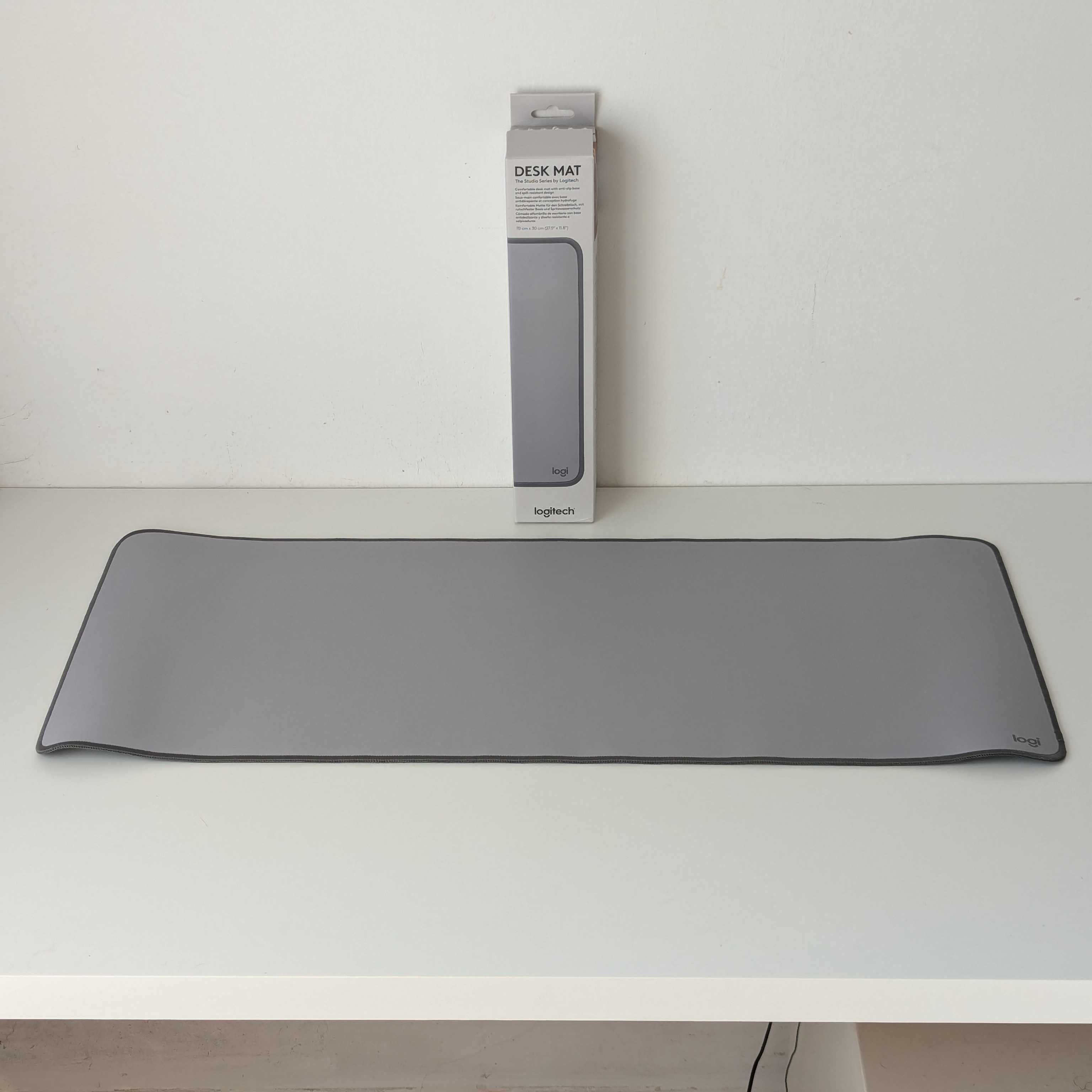Tapete de Teclado e Rato Logitech Desk Mat Studio Series | 700 x 300