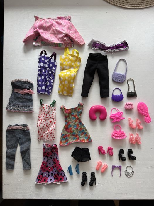 Zestaw ubrań dla lalek Barbie Mattel