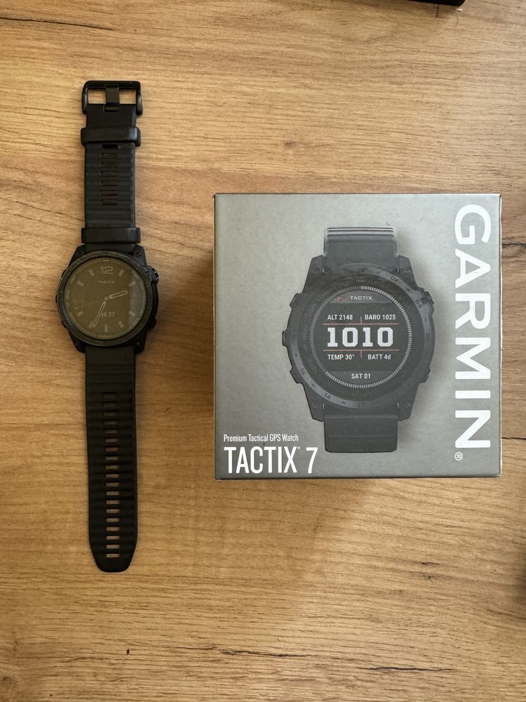 Смарт годинник Garmin tactix 7