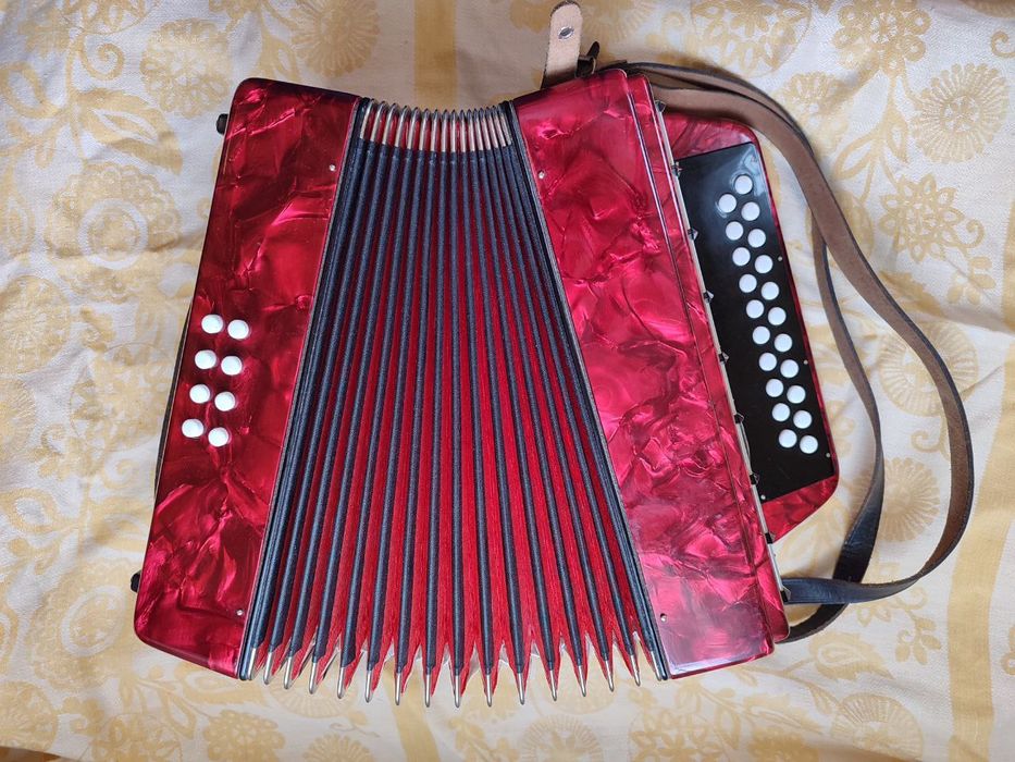 Гармошка, гармонь weltmeister віденський лад (венский строй)