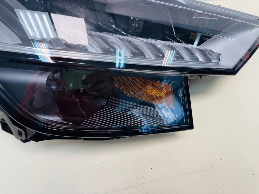 Фара оптика Audi q8 full led matrix USA новая оригинальная trade in