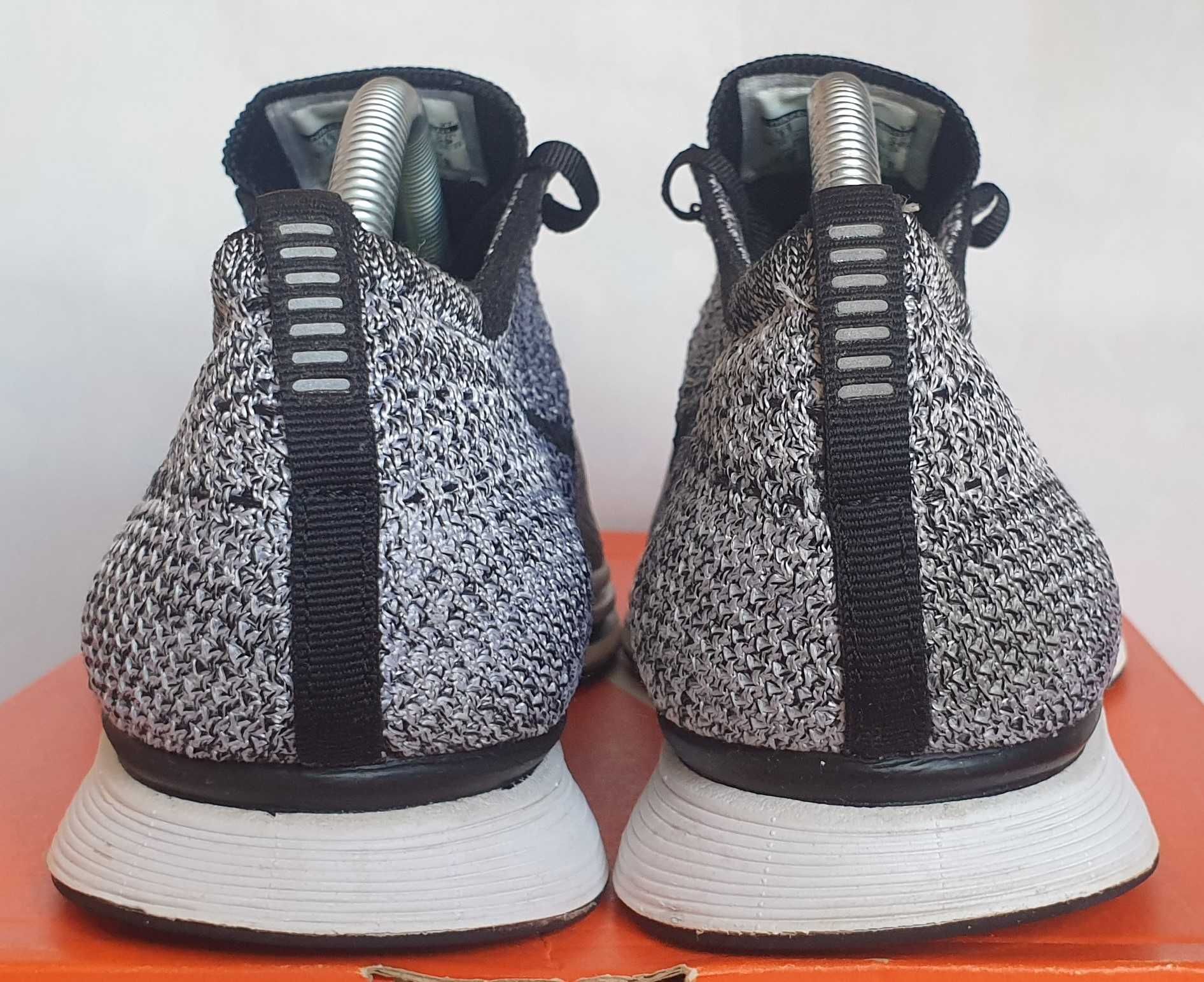 Nike Flyknit Racer Oreo 1.0 2015  11US/45EUR