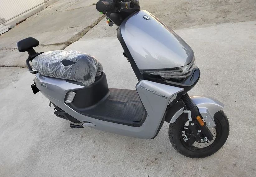 Елетричний скутер Ninebot 2500вт