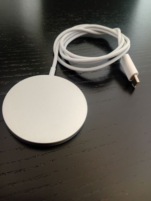 Cabo USB C wireless charger