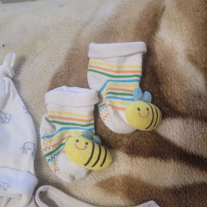 Продам пакет одягу  на хлопчика 0-3 місяці