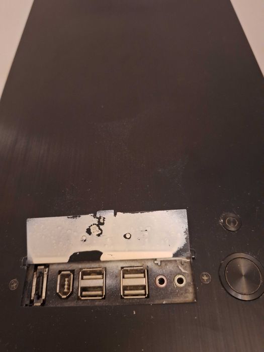 Obudowa Lian Li PC-A77 ALU BIG TOWER + dodatki