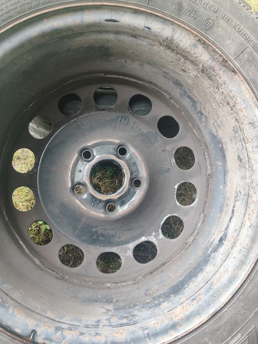 Koła zimowe  VW  205/55/R16. 5x112mm