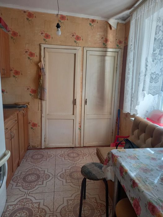 Продам 1-но комнатную квартиру пос Котовского /Заболотного/Таврия В