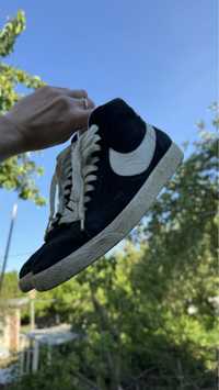 Кросівки Nike blazer