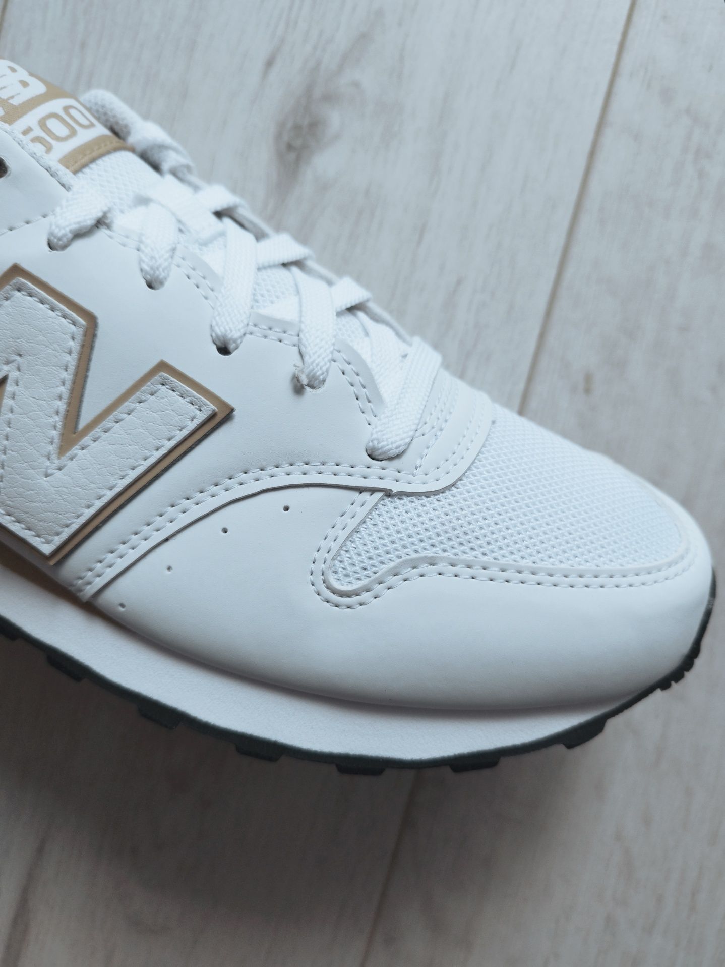 Nowe oryginalne buty new balance 500, białe 43 rozmiar