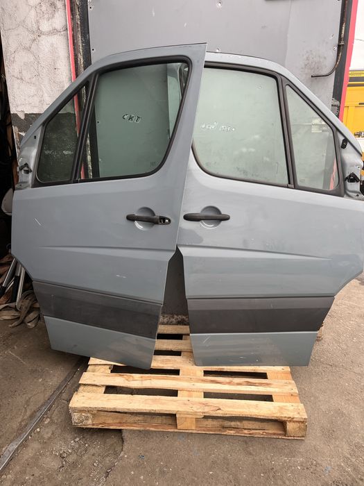 Mercedes sprinter 906 lift drzwi prawe lewe szare